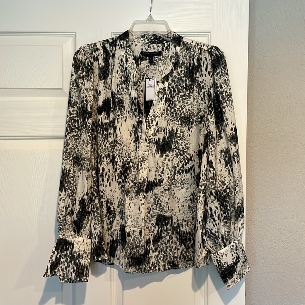 Banana Republic Factory Animal Print Blouse Size L - Picture 3 of 8